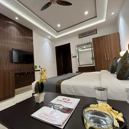 Hotel Kalawati Palace Varanasi Ngoại thất bức ảnh