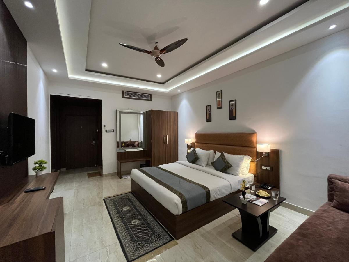 Hotel Kalawati Palace Varanasi Ngoại thất bức ảnh